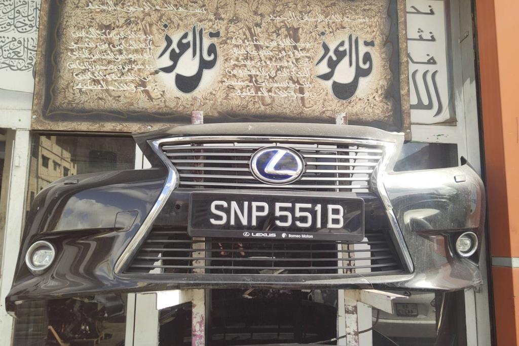 Body  Bumper Lexus ES300