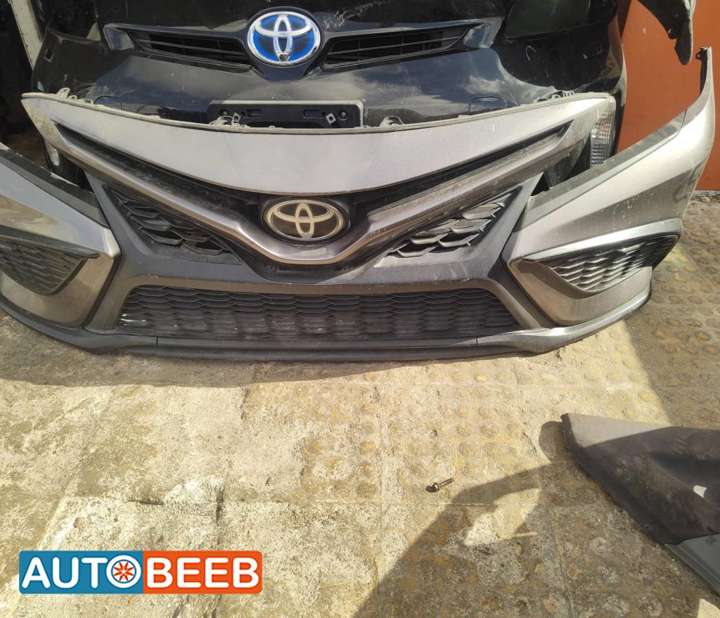 طمبون امامي تويوتا كامري 2023 2024