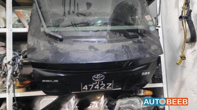 غطاء خلفي تويوتا بريوس 2017 2018