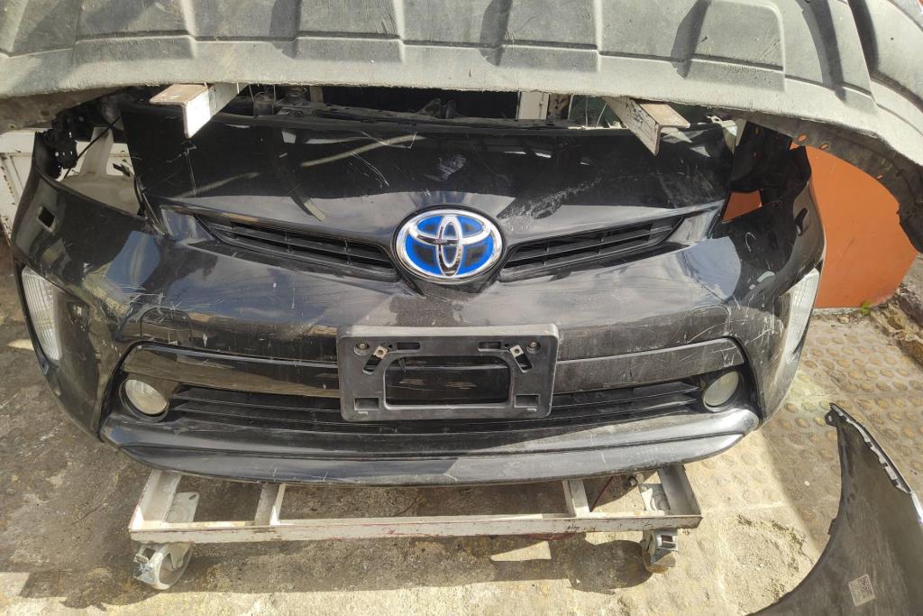 Body  Bumper Toyota Prius