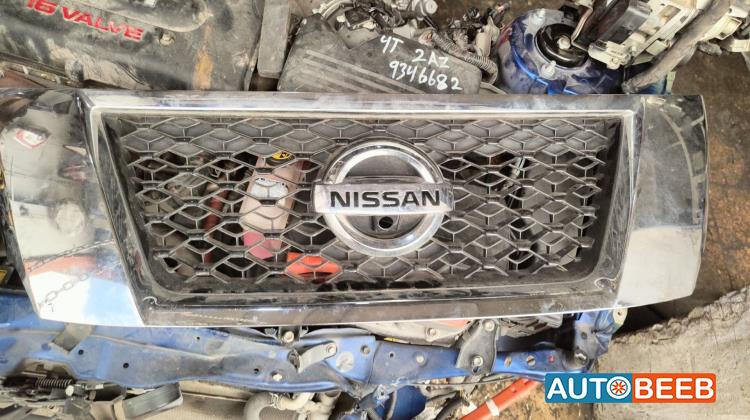 شل امامي نيسان باثفندر 2014 2015