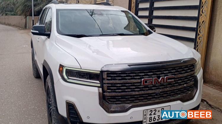 جي ام سي اكاديا 2022