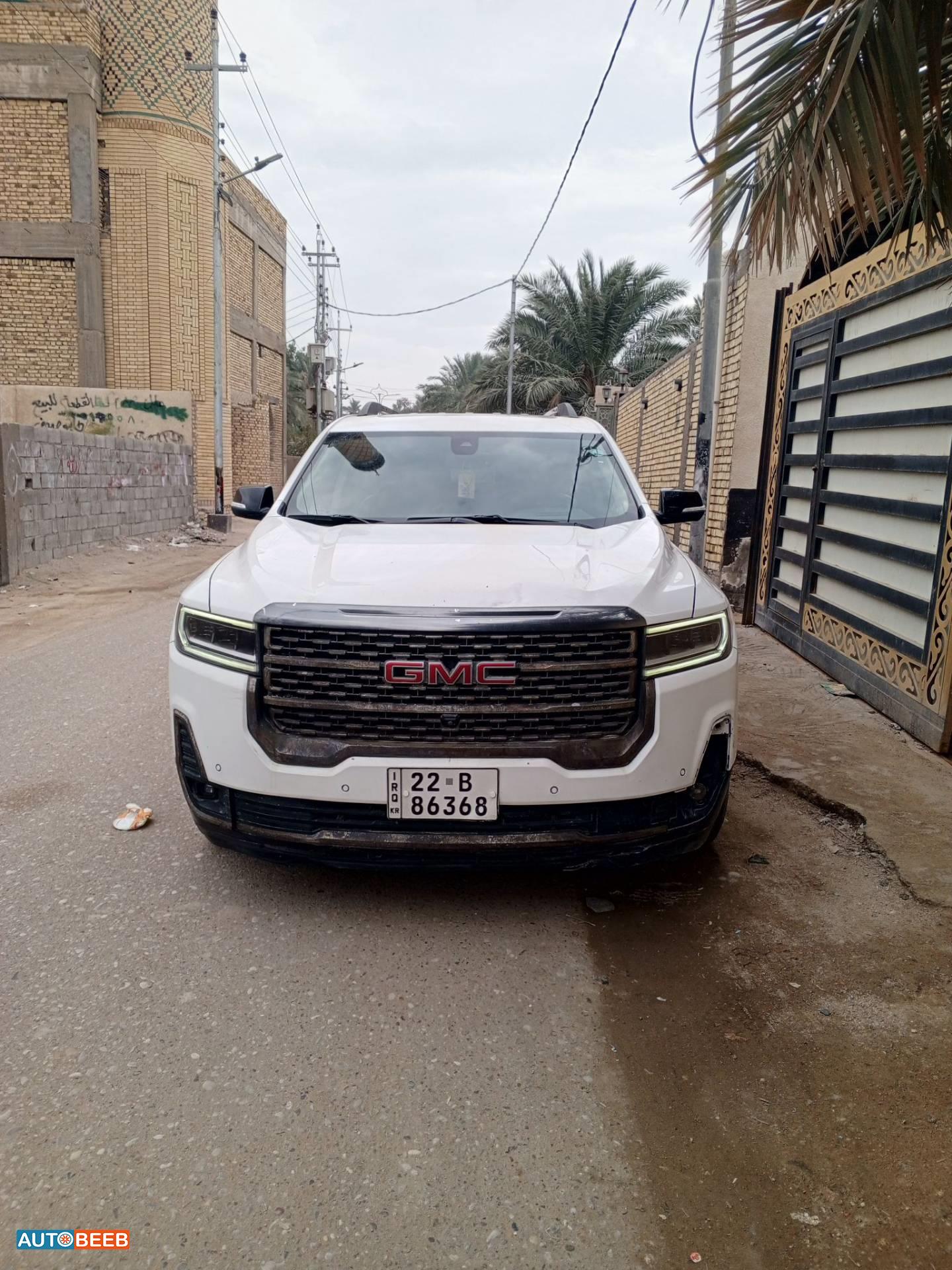 جي ام سي اكاديا 2022