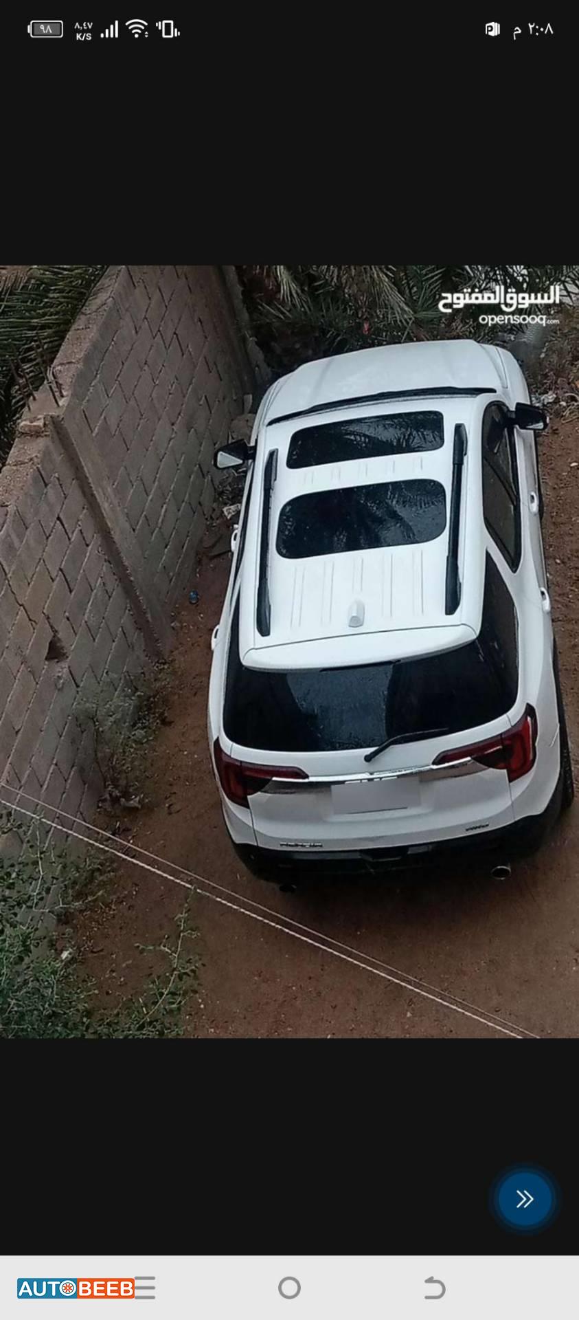 جي ام سي اكاديا 2022