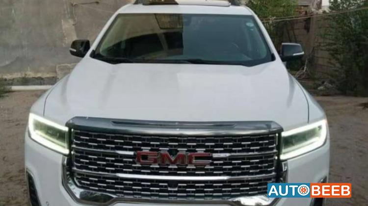 جي ام سي اكاديا 2022