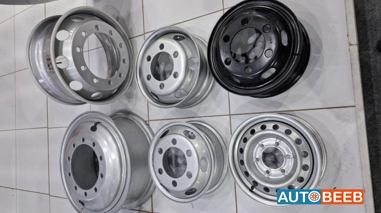 Tow Truck Isuzu 2025