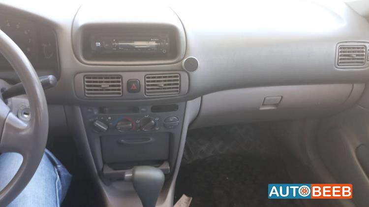 Toyota Corolla 1999