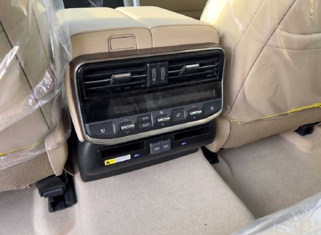 تويوتا لاندكروزر 2026