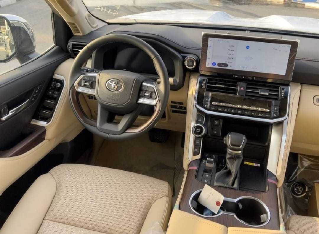 تويوتا لاندكروزر 2026