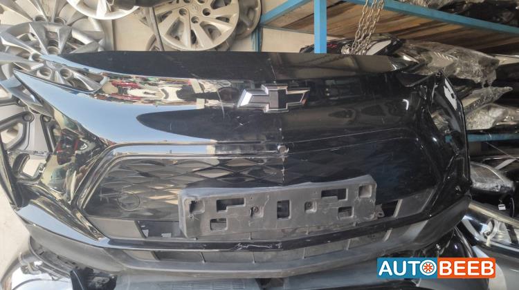 طمبون امامي شيفروليه بولت 2023 2024