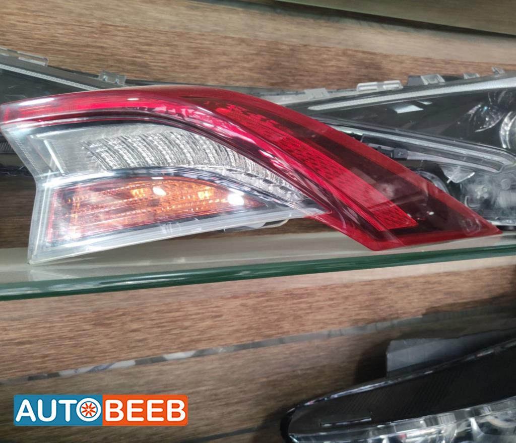 ضوء خلفي يمين شمال هيونداي ازيرا 2020 2021