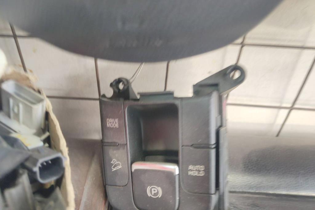 كبسة هاند بريك هيونداي توسان 2017 2018 2019