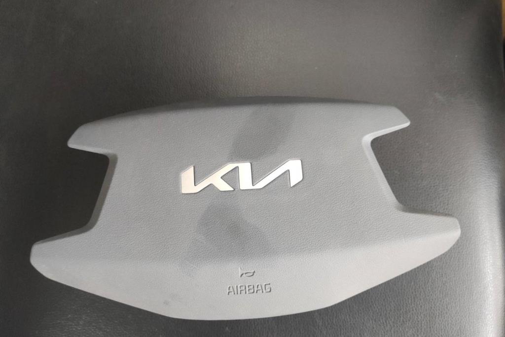 ايرباغ ستيرنج كيا نيرو 2023 2024