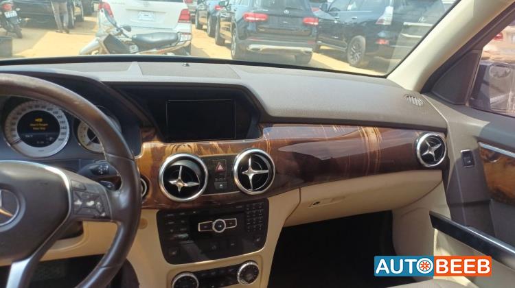 Mercedes Benz GLK350 2014
