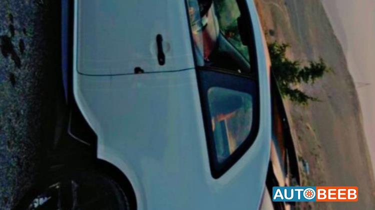 كيا فورتي 2011