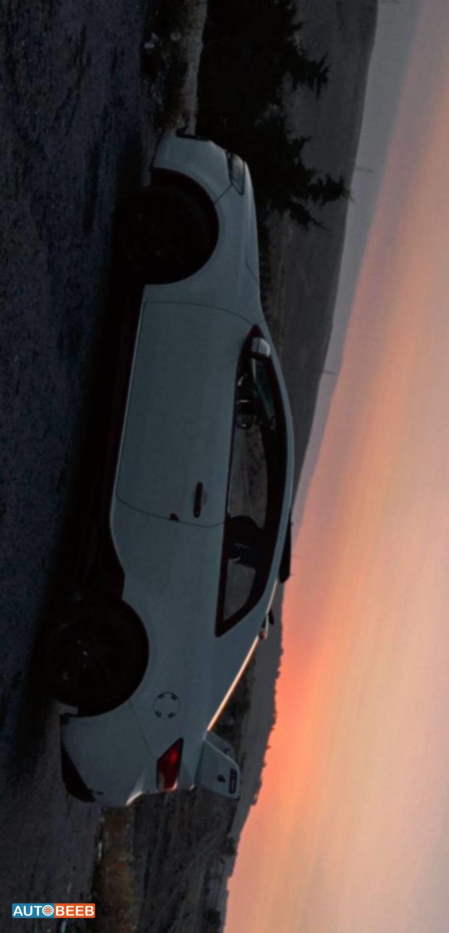 كيا فورتي 2011