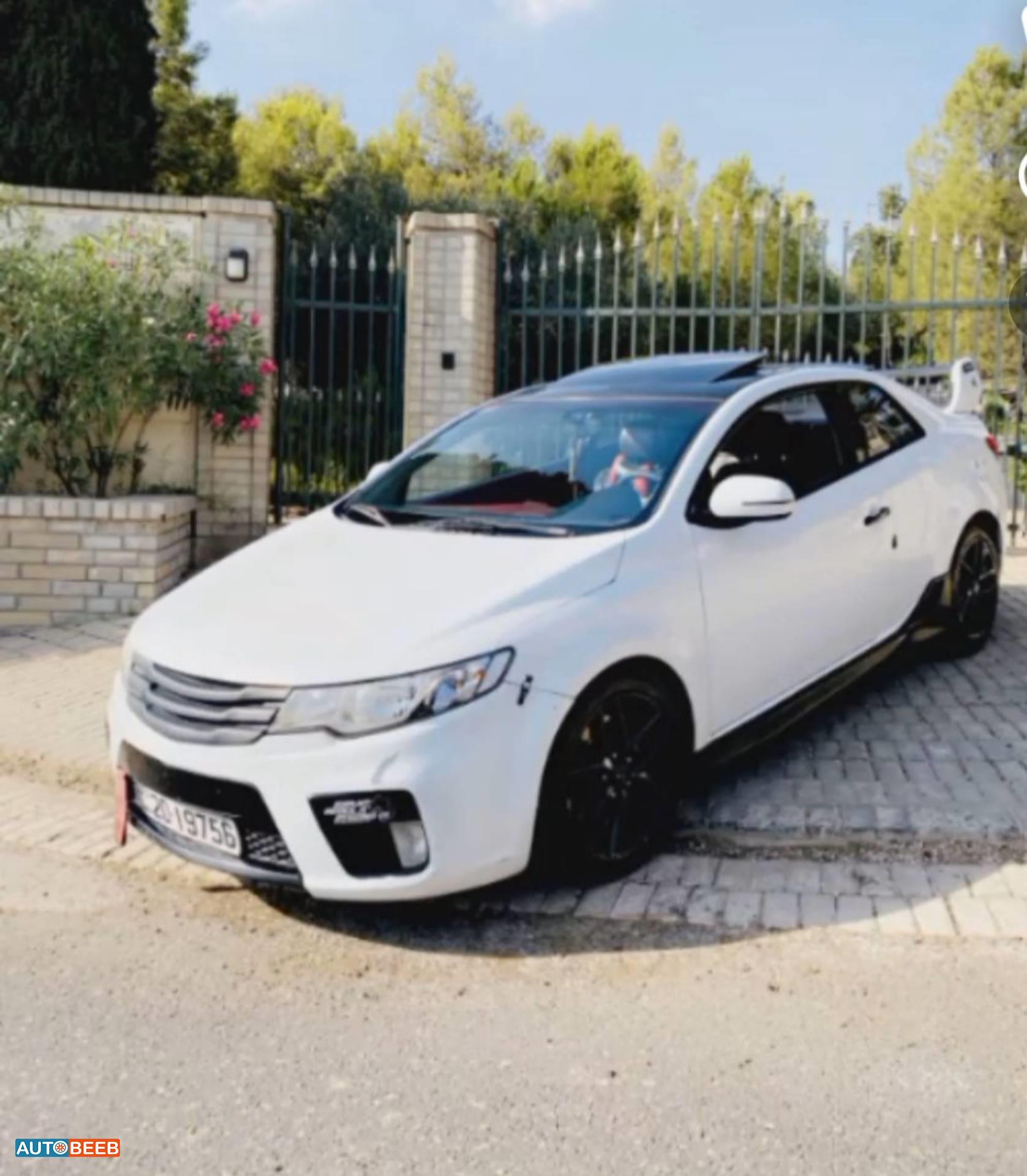 كيا فورتي 2011