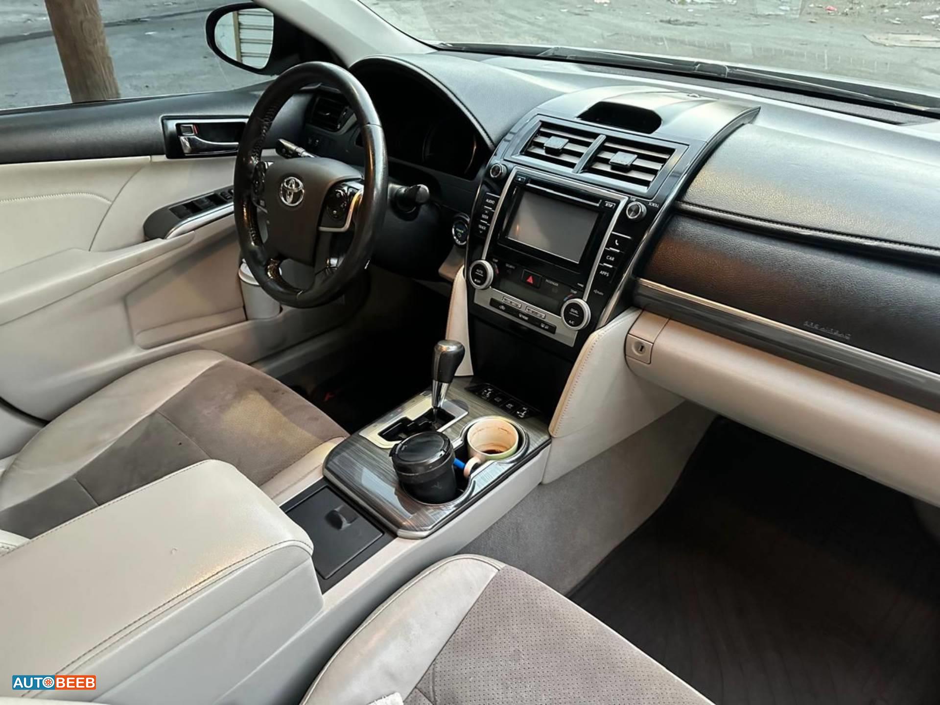 تويوتا كامري 2013