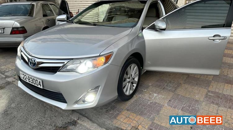 تويوتا كامري 2013