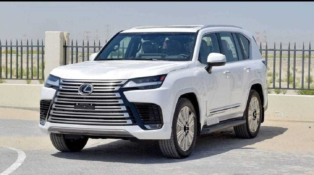 Lexus LX600 2026