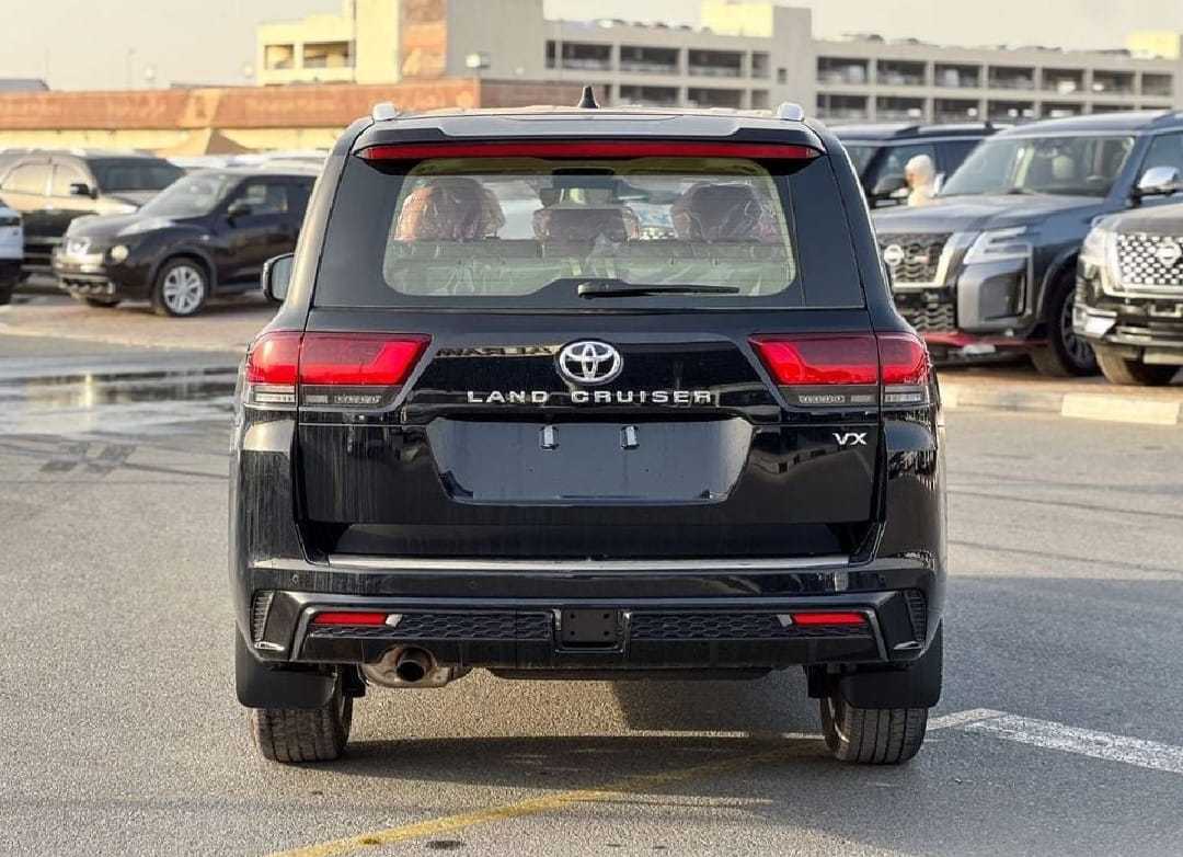 تويوتا لاندكروزر 2026