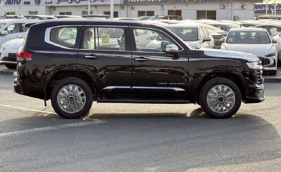 تويوتا لاندكروزر 2026