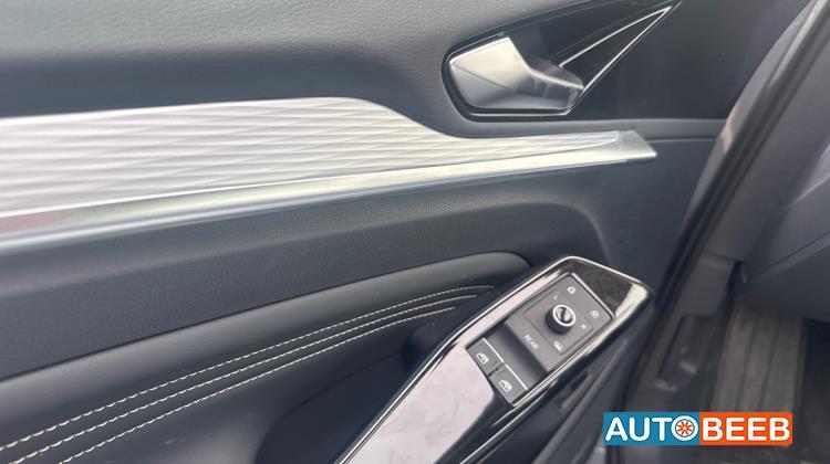 Volkswagen ID.4 2023