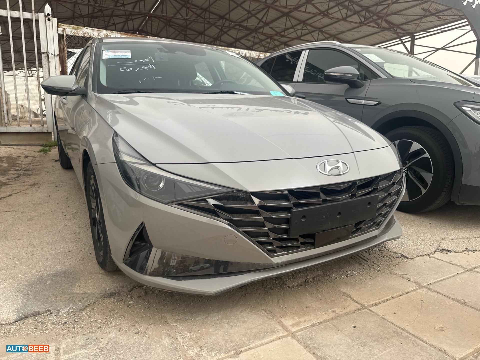 هيونداي افانتي 2021