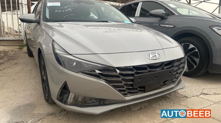 هيونداي افانتي 2021