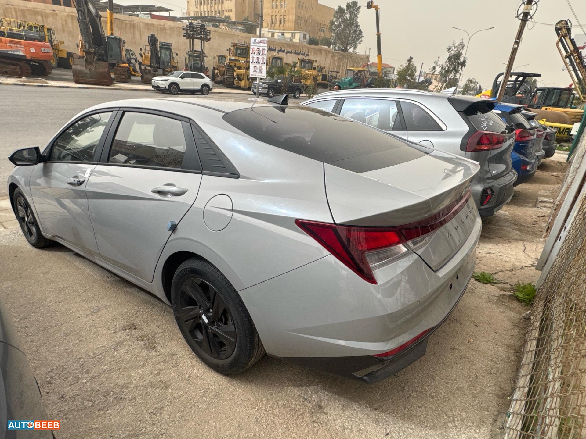 هيونداي افانتي 2021