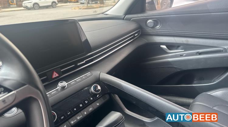 هيونداي افانتي 2021