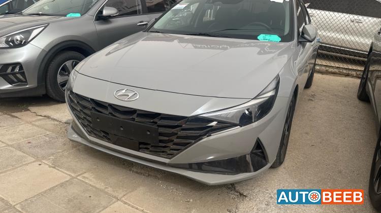 هيونداي افانتي 2021