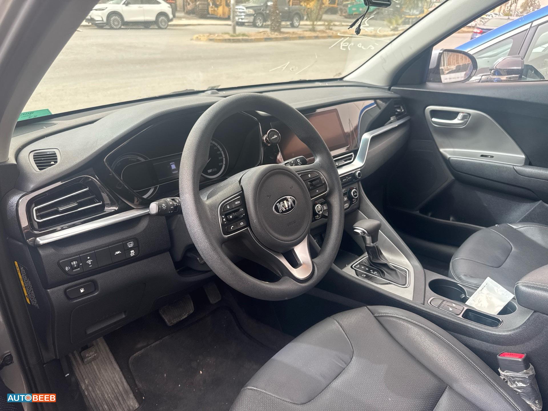 كيا نيرو 2021