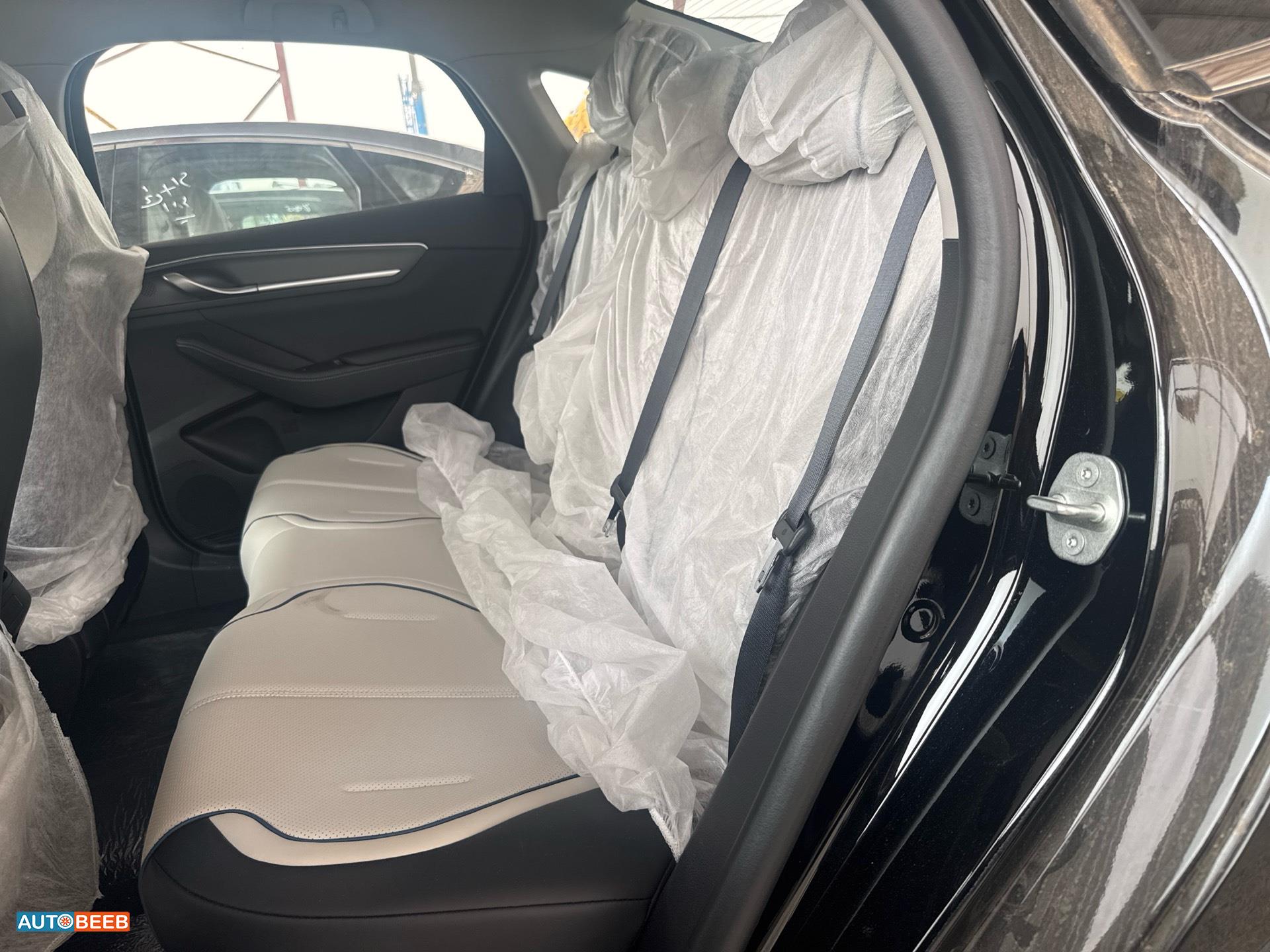 BYD Destroyer 05 2025