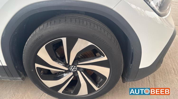 Volkswagen ID.6 2022