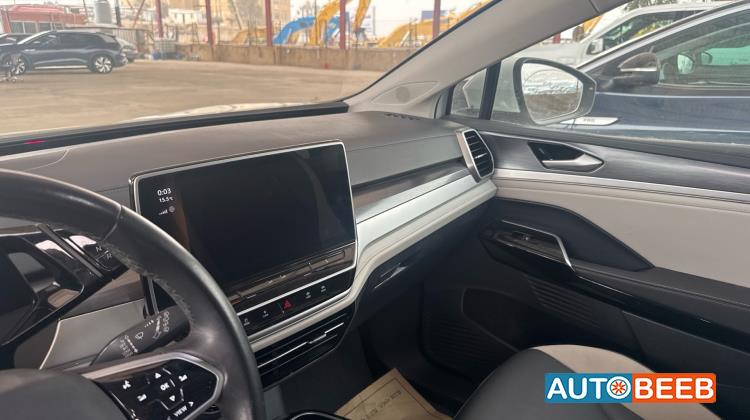 Volkswagen ID.6 2022