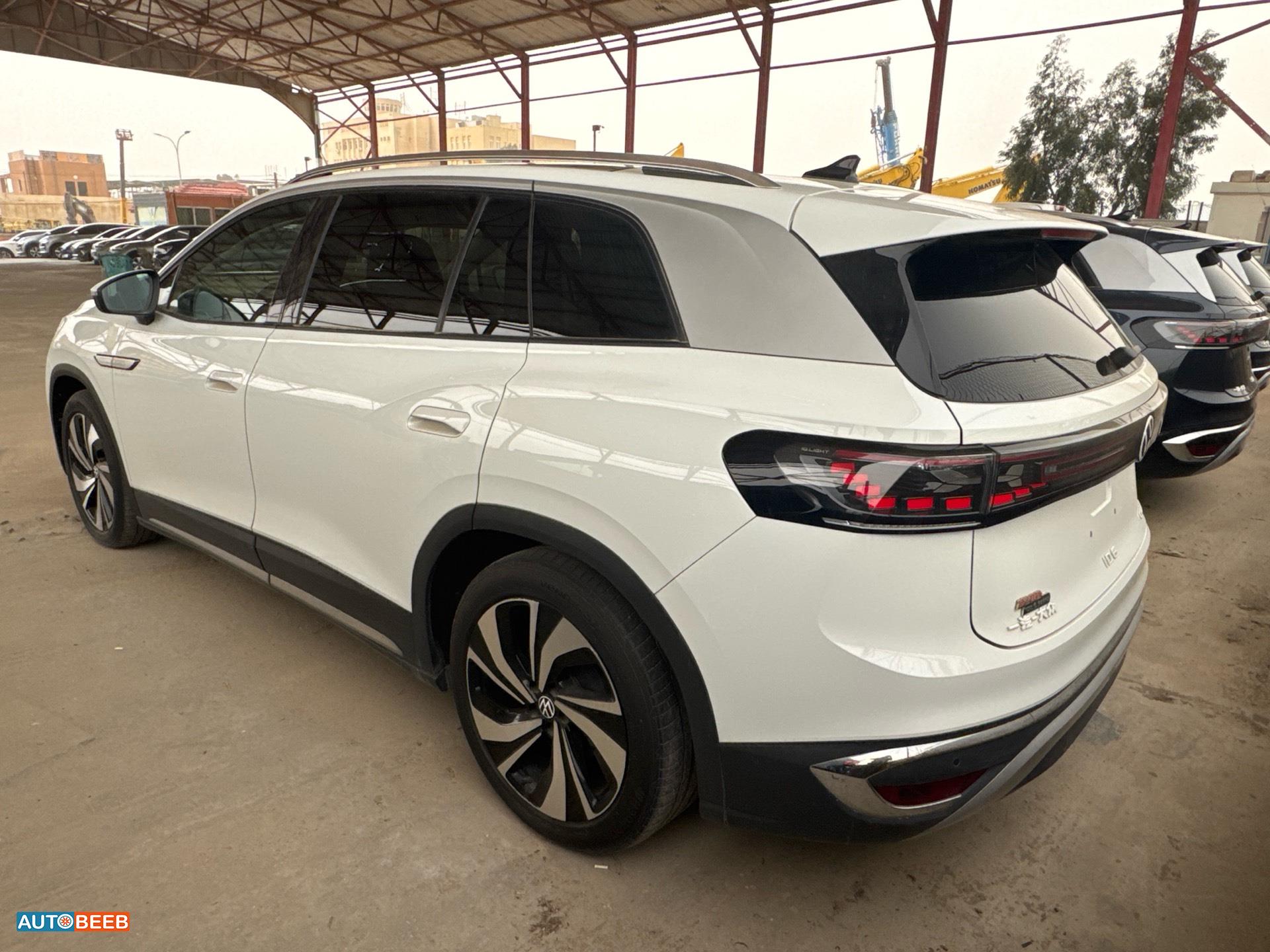 Volkswagen ID.6 2022