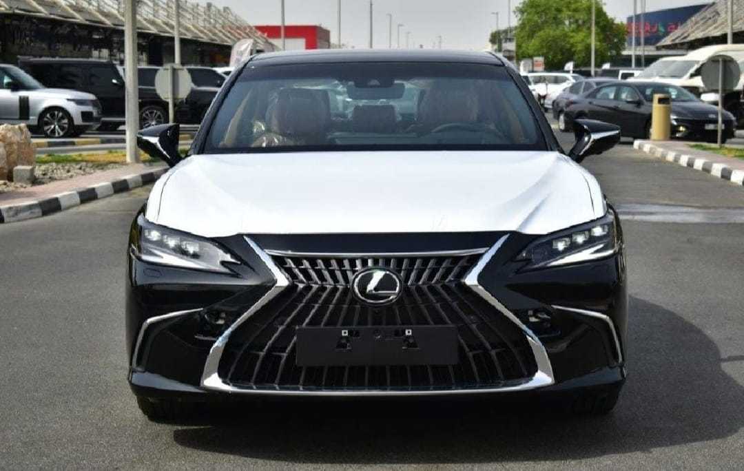Lexus ES350 2025