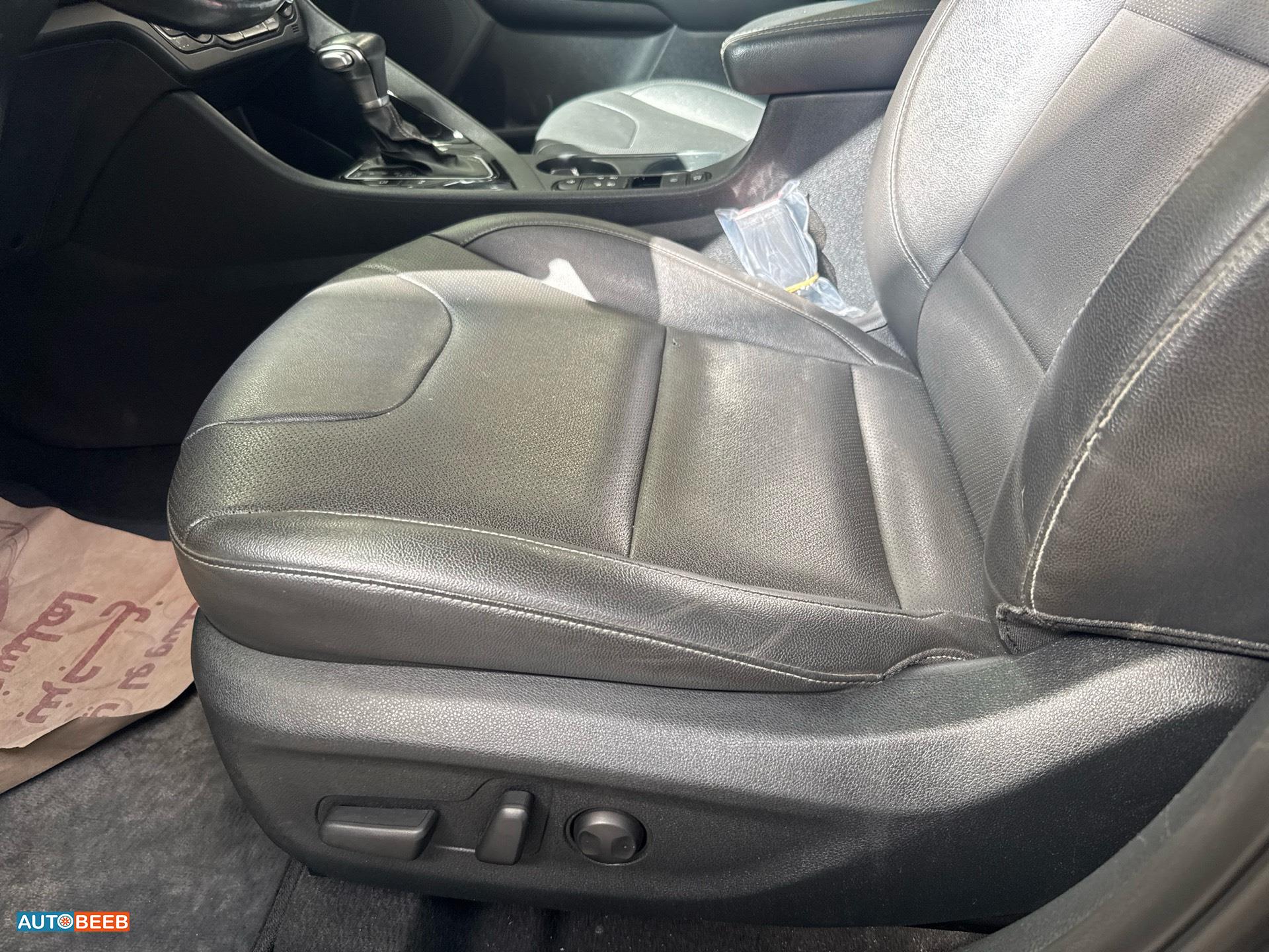 كيا نيرو 2020