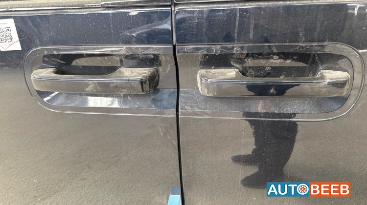 Minibus Hyundai 2022