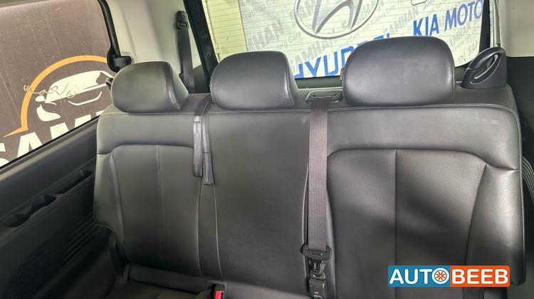 Minibus Hyundai 2022
