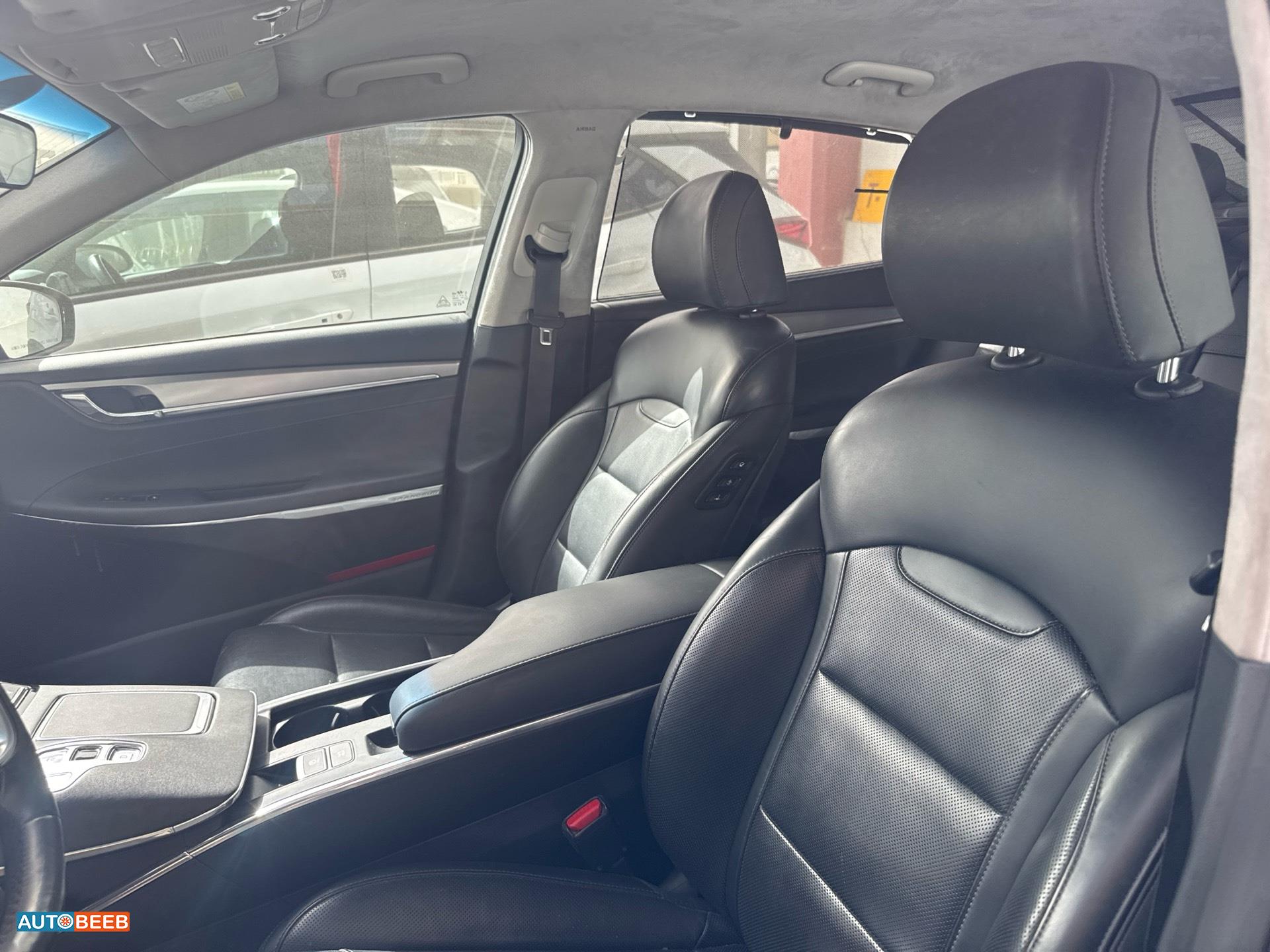 Hyundai Grandeur 2022