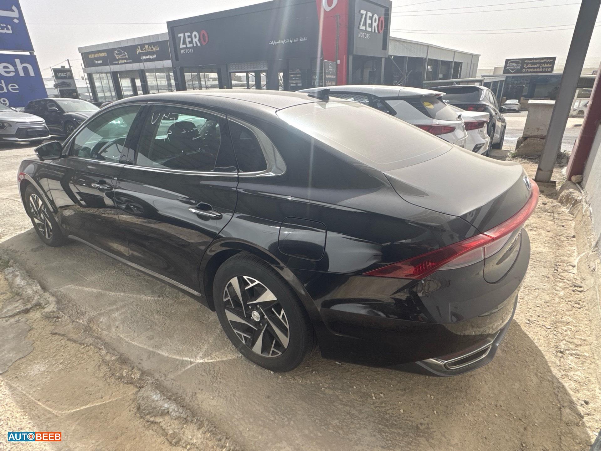 Hyundai Grandeur 2022