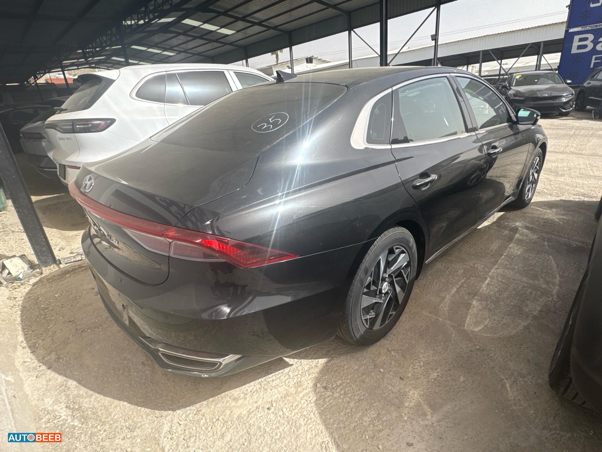 Hyundai Grandeur 2022