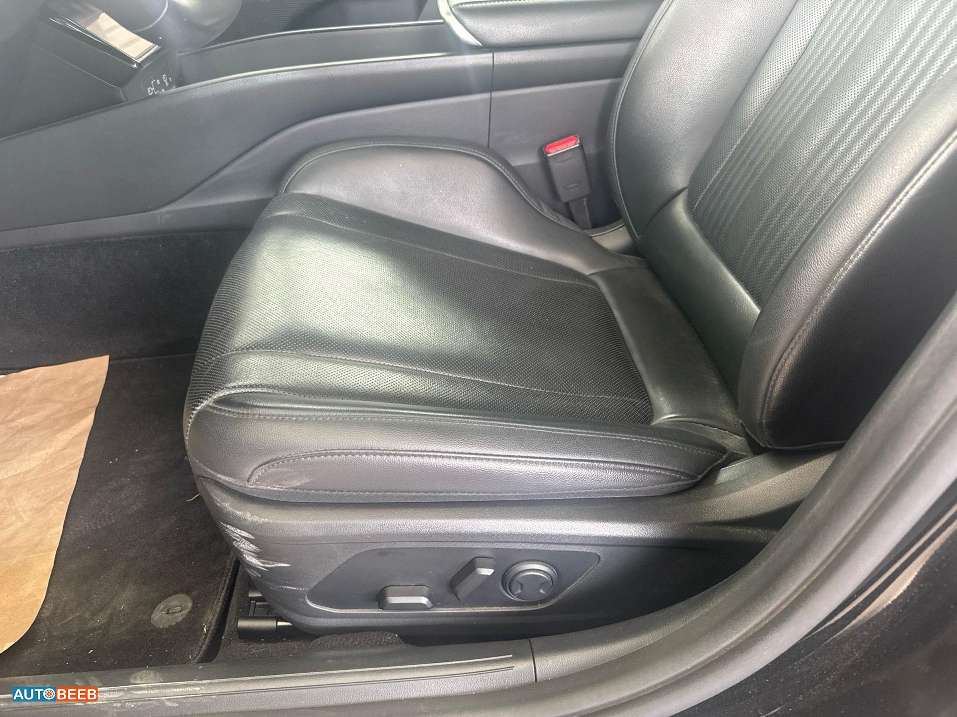 هيونداي جراند يور 2023