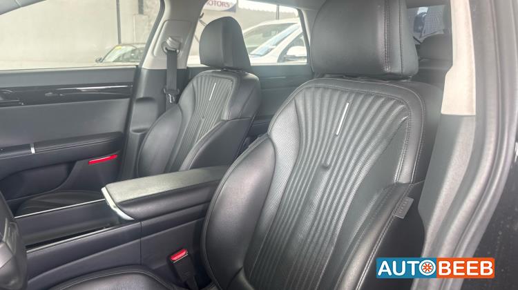 هيونداي جراند يور 2023