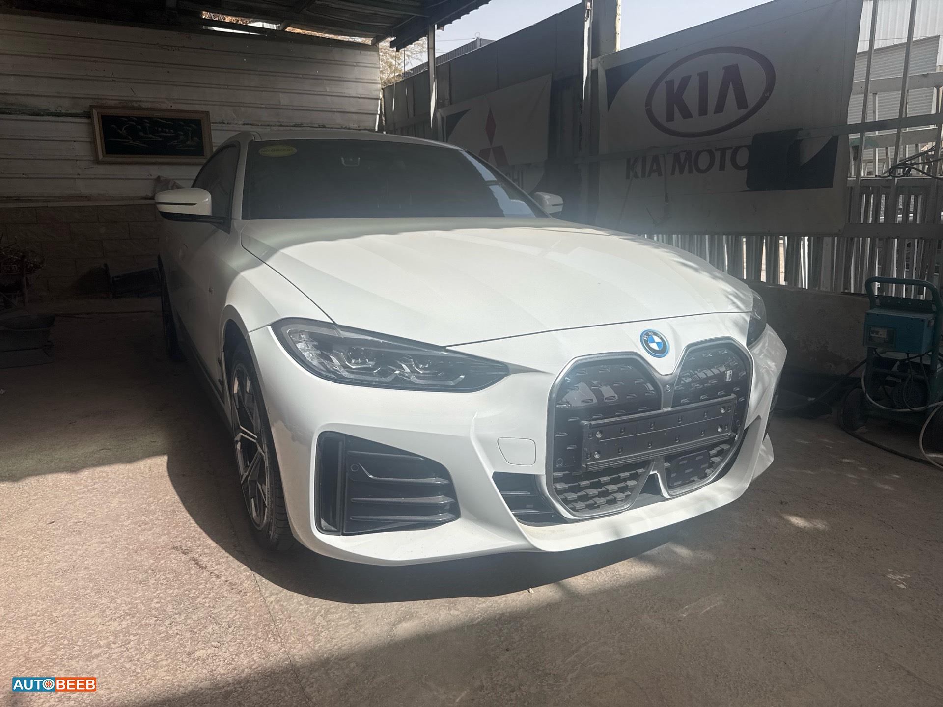 بي ام دبليو i4 2022