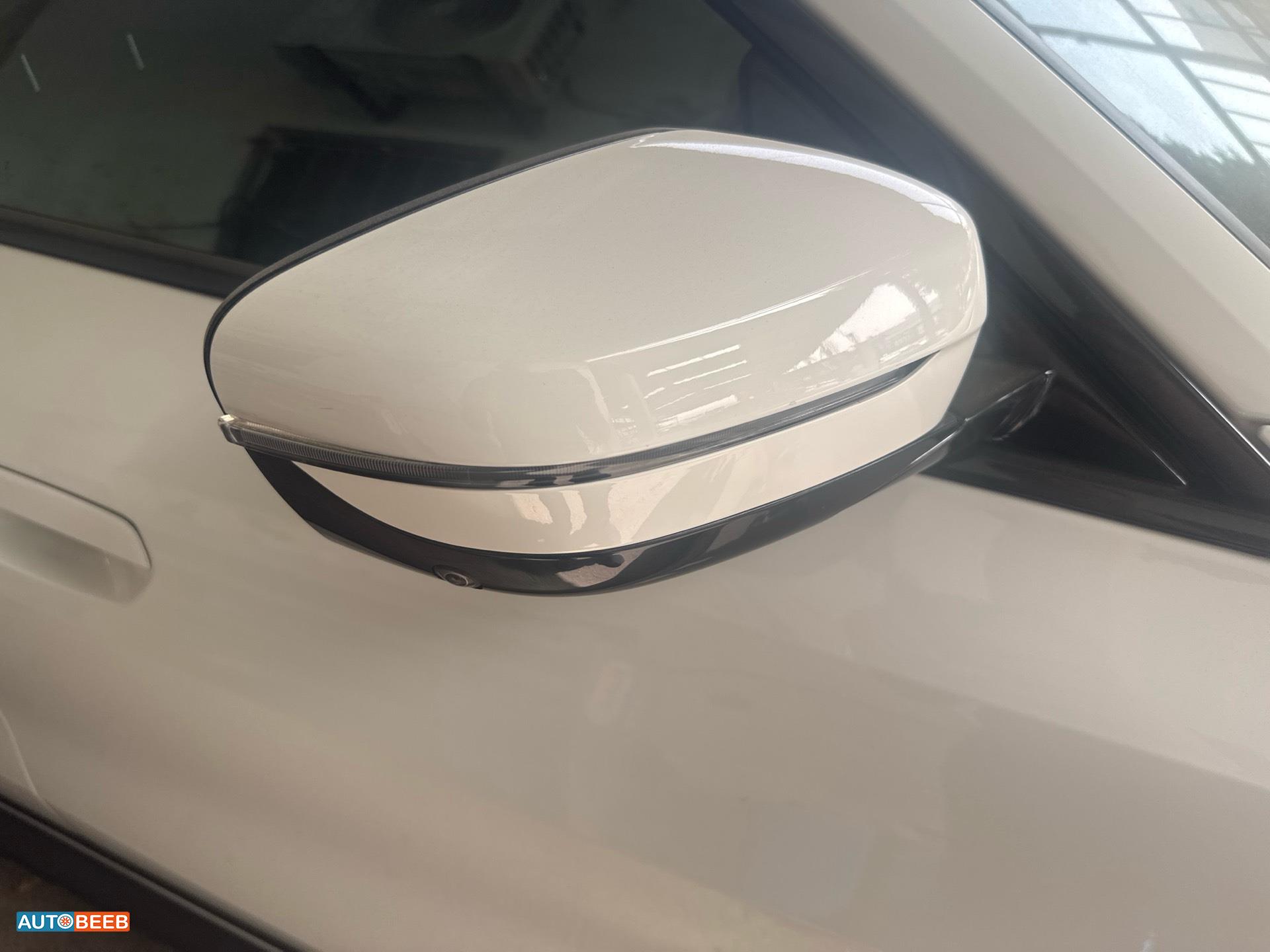 بي ام دبليو i4 2022