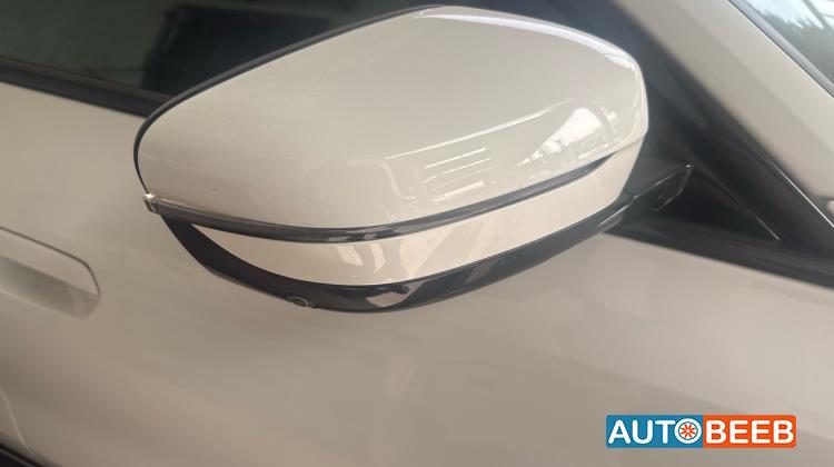 بي ام دبليو i4 2022