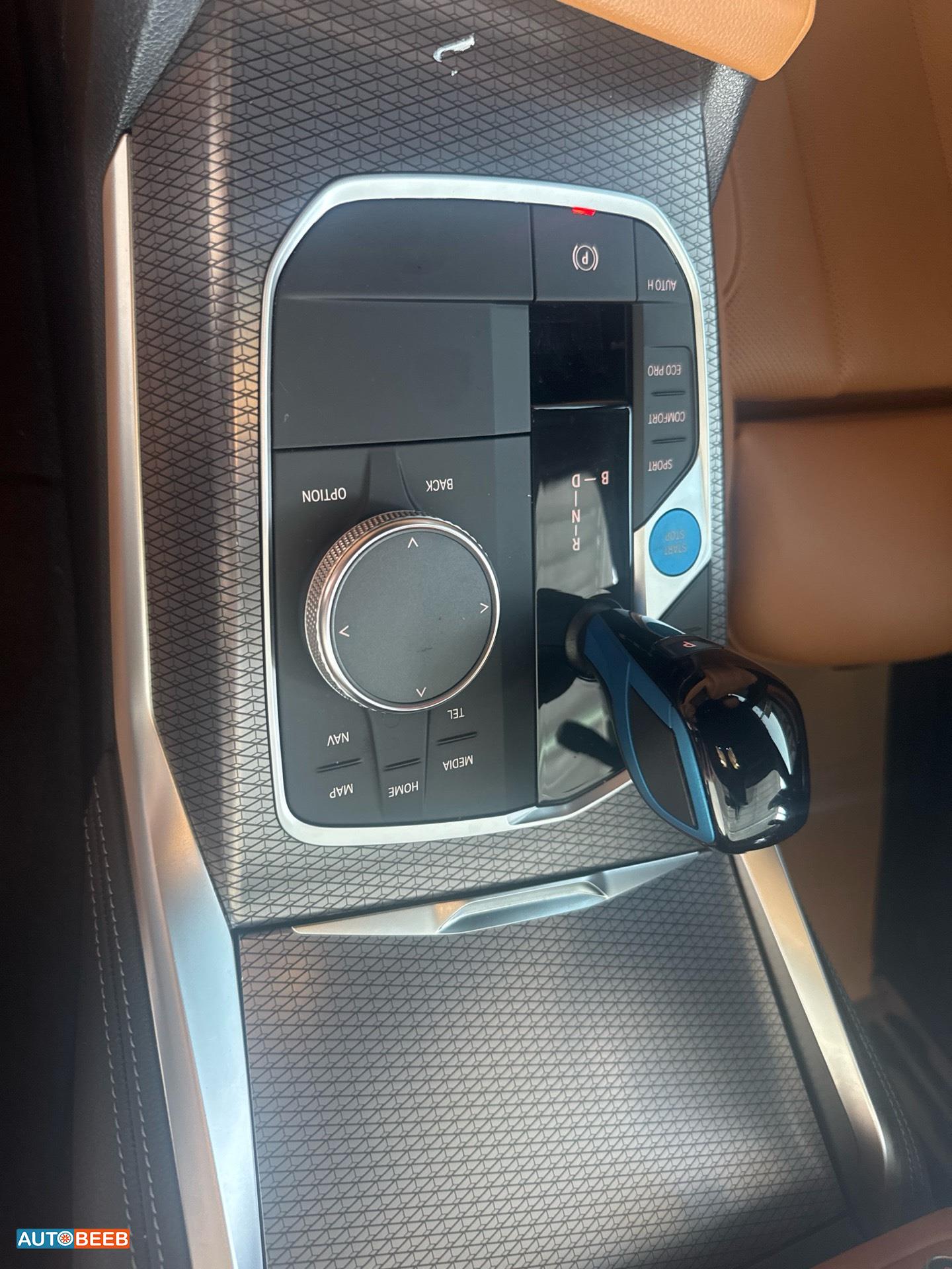 بي ام دبليو i4 2022